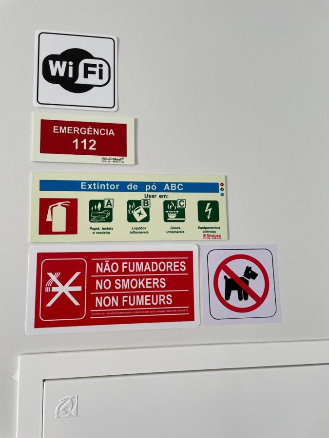 T1 com pátio Apartamento Portimão Exterior foto